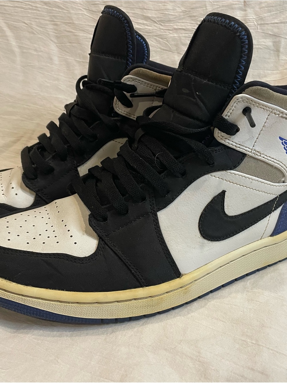 Nike Air Jordan 1 Mid Sisterhood Game Royal Blue White Black Men’s 11 852542-102